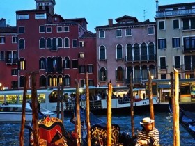 威尼斯繁荣多少年_威尼斯繁荣多少年历史